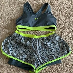 Nike Pro / Dri-Fit outfit